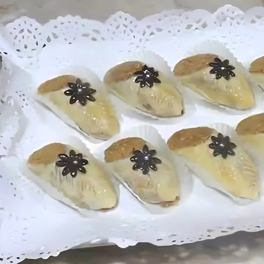 Pastel de babucha relleno de almendras o cacahuetes